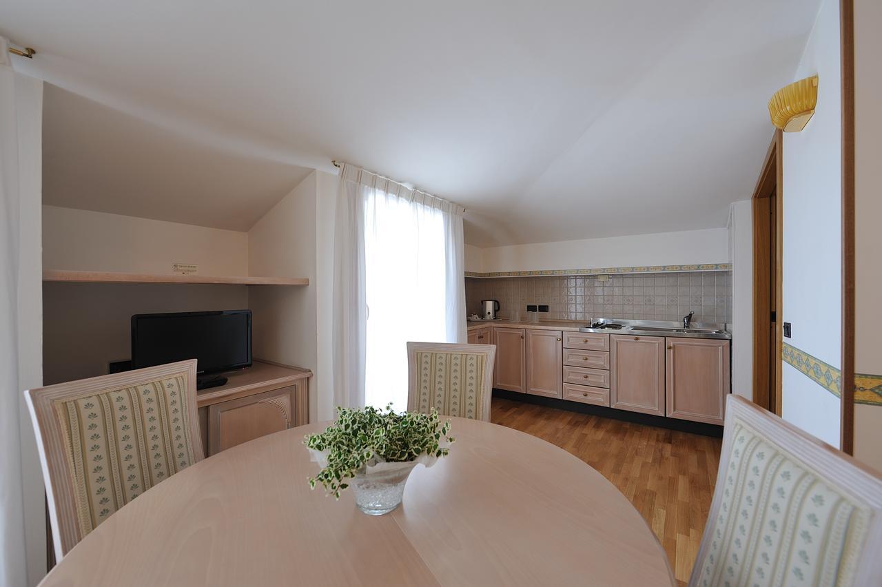 Soave Roxy Apartments Экстерьер фото